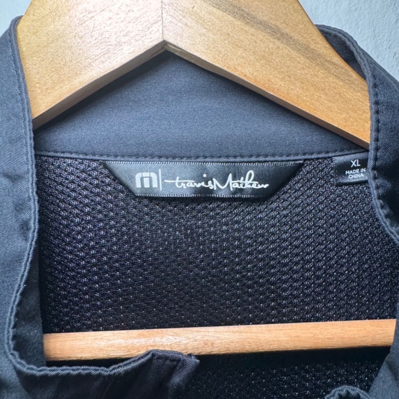 Travis Mathew Performance Lightweight Jacket Men's XL Black Golf Active - Picture 3 of 5